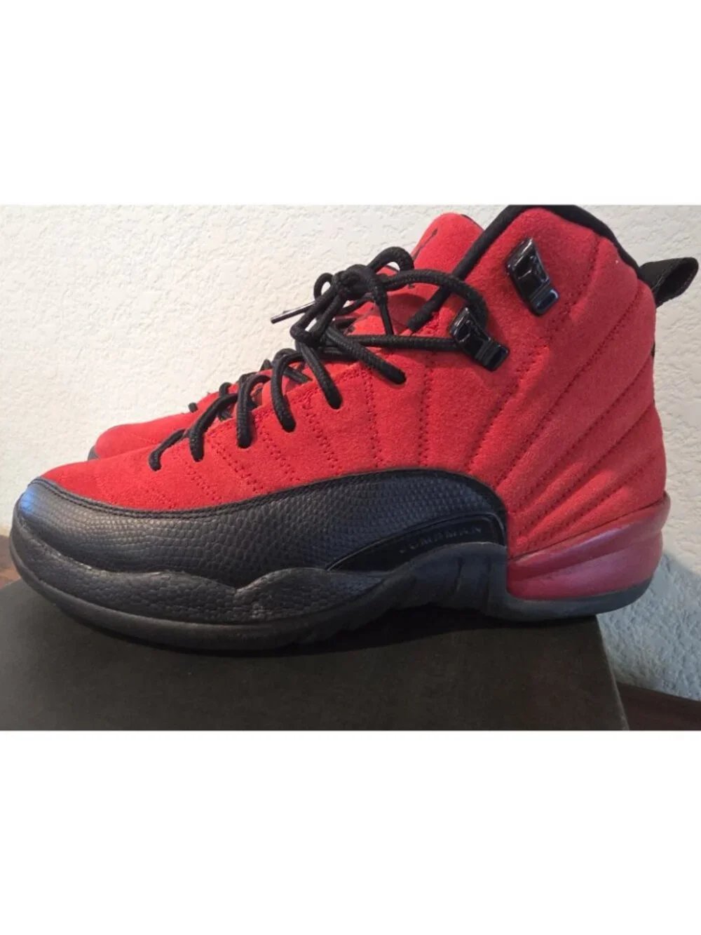 Nike Air Jordan 12 Retro GS Reverse Flu Game Varsity Red Black 153265-602...